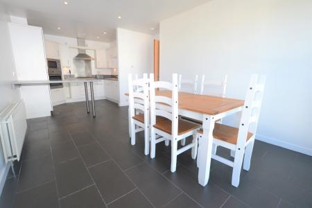 3 bedroom Flat to let in Western Harbour Midway, Edinburgh, EH6