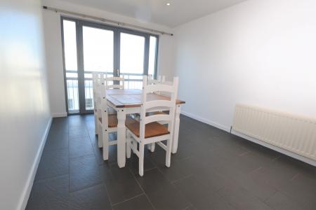 3 bedroom Flat to let in Western Harbour Midway, Edinburgh, EH6
