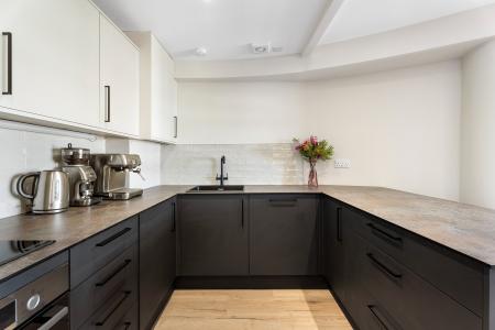 2 bedroom Flat for sale in 82/4 Shore, Edinburgh, EH6 6RG
