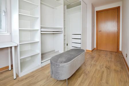 2 bedroom Flat to let in Heron Place, Edinburgh, EH5