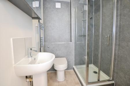3 bedroom Flat to let in Caledonian Road, Edinburgh, EH11