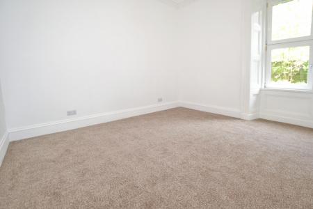 3 bedroom Flat to let in Caledonian Road, Edinburgh, EH11
