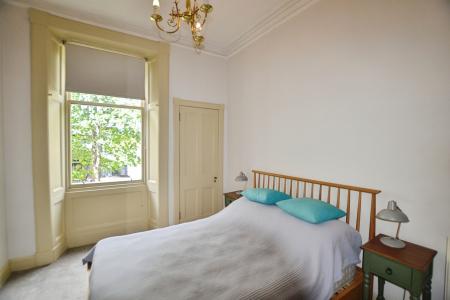 2 bedroom Flat to let in Comely Bank Road, Edinburgh, EH4