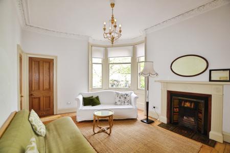 2 bedroom Flat to let in Comely Bank Road, Edinburgh, EH4