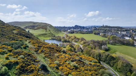 2 bedroom Flat for sale in 3 2f1 Meadowbank, Edinburgh, EH8 8JE