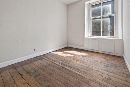 2 bedroom Flat for sale in 3 2f1 Meadowbank, Edinburgh, EH8 8JE