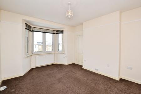 2 bedroom Flat to let in Easter Drylaw View, Edinburgh, EH4