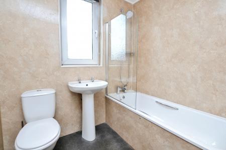 2 bedroom Flat to let in Easter Drylaw View, Edinburgh, EH4