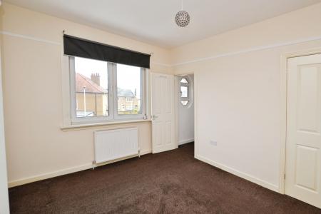 2 bedroom Flat to let in Easter Drylaw View, Edinburgh, EH4