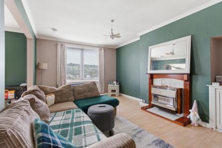 3 bedroom Maisonette for sale in 47 Bountrees, Jedburgh, TD8 6EY
