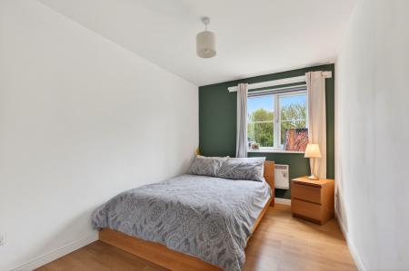 2 bedroom Flat for sale in 135 Queens Crescent, Livingston, EH54 8EJ