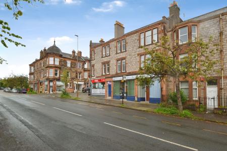 3 bedroom Flat to let in Blackford Avenue, Edinburgh, EH9