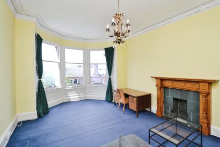 3 bedroom Flat to let in Blackford Avenue, Edinburgh, EH9