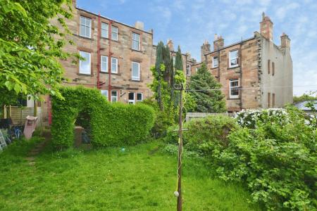 3 bedroom Flat to let in Blackford Avenue, Edinburgh, EH9