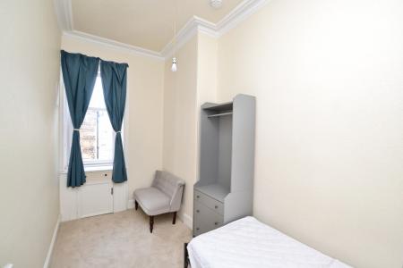 3 bedroom Flat to let in Blackford Avenue, Edinburgh, EH9
