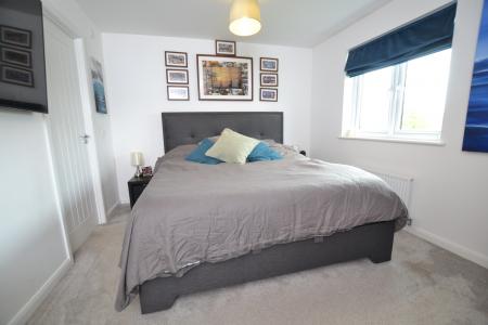 4 bedroom Detached house to let in Blair Road, Calderwood, Livingston, EH53