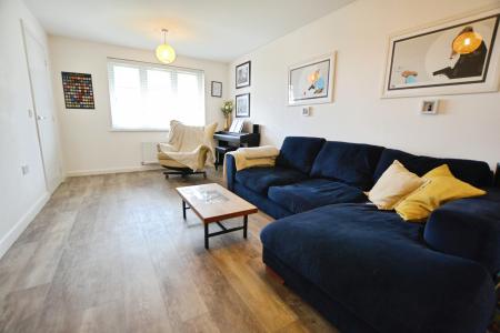 4 bedroom Detached house to let in Blair Road, Calderwood, Livingston, EH53