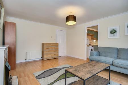 2 bedroom Flat to let in Dicksonfield, Edinburgh, EH7