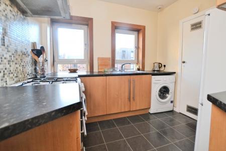 2 bedroom Flat to let in Chessels Court, Holyrood, Edinburgh, EH8