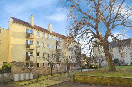 Chessels Court, Holyrood, Edinburgh, EH8