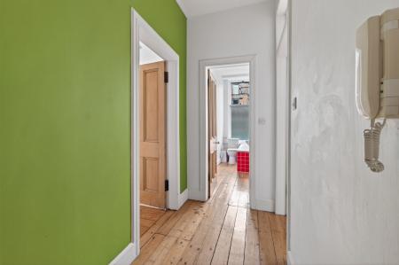 1 bedroom Flat for sale in Wellington Street, Hillside, Edinburgh, EH7