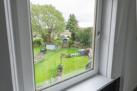 2 bedroom Flat for sale in 71 Crewe Crescent, Edinburgh, EH5 2JR