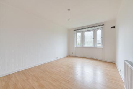 2 bedroom Flat for sale in 71 Crewe Crescent, Edinburgh, EH5 2JR