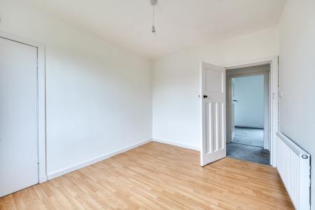 2 bedroom Flat for sale in 71 Crewe Crescent, Edinburgh, EH5 2JR