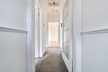 2 bedroom Flat for sale in 71 Crewe Crescent, Edinburgh, EH5 2JR