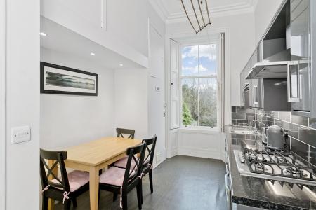 2 bedroom Flat to let in Strathearn Road, Marchmont, Edinburgh, EH9