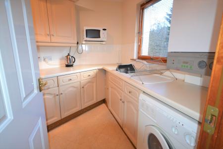 2 bedroom Flat to let in Lanark Road, Edinburgh, EH14