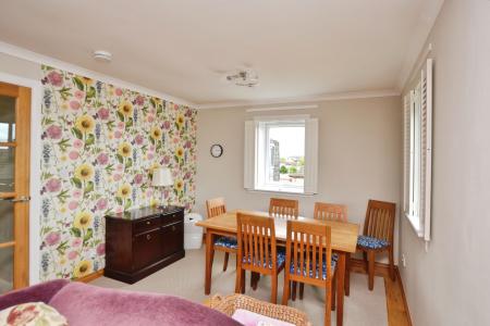 2 bedroom Flat to let in North Meggetland, Edinburgh, EH14