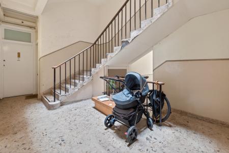 2 bedroom Flat for sale in 17, flat 1, Dean Park Street, Edinburgh, EH4 1JS