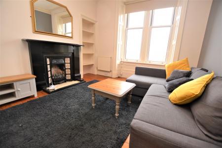 1 bedroom Flat to let in Inverleith Gardens, Inverleith, Edinburgh, EH3