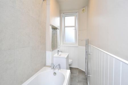 2 bedroom Flat to let in Annfield, Newhaven, Edinburgh, EH6