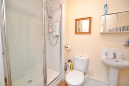 2 bedroom Flat to let in Lochend Park View, Lochend, Edinburgh, EH7