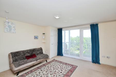 2 bedroom Flat to let in Lochend Park View, Lochend, Edinburgh, EH7