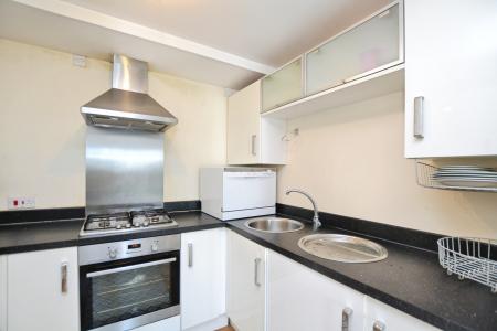 2 bedroom Flat to let in Lochend Park View, Lochend, Edinburgh, EH7