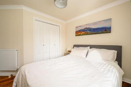 2 bedroom Flat to let in North Werber Place, Fettes, Edinburgh, EH4