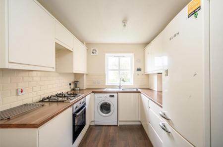 2 bedroom Flat to let in North Werber Place, Fettes, Edinburgh, EH4