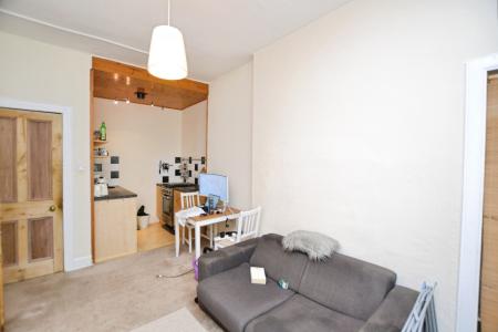 1 bedroom Flat to let in Stewart Terrace, Edinburgh, EH11