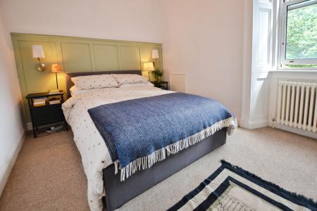 2 bedroom Flat to let in Cochran Terrace, Edinburgh, EH7