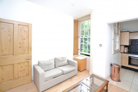 3 bedroom Flat to let in Kirk Street, Edinburgh, EH6