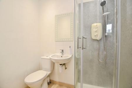 3 bedroom Flat to let in Kirk Street, Edinburgh, EH6