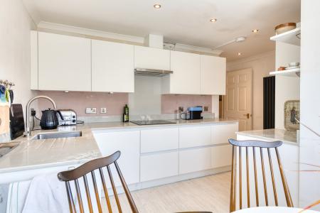 3 bedroom Flat for sale in 29, Flat 7 Maxwell Street, Edinburgh, EH10 5FT