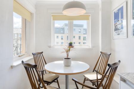 3 bedroom Flat for sale in 29, Flat 7 Maxwell Street, Edinburgh, EH10 5FT
