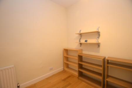 1 bedroom Flat to let in Blackwood Crescent, Edinburgh, EH9