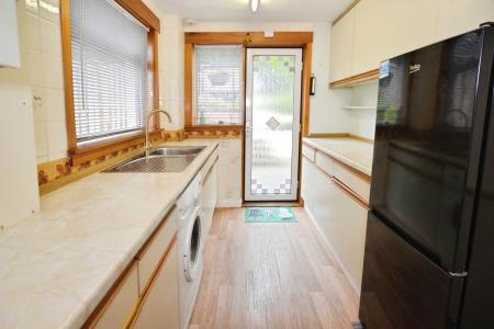 3 bedroom Semi-detached house to let in Greenhill Park, Penicuik, EH26