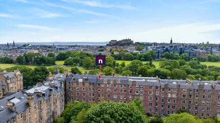 5 bedroom Flat for sale in 21, 4f1, Warrender Park Terrace, Edinburgh, EH9 1EF
