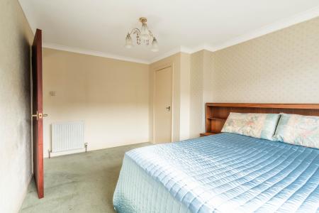 3 bedroom Terraced House for sale in 10 Orchard Brae Avenue, Edinburgh EH4 2HN